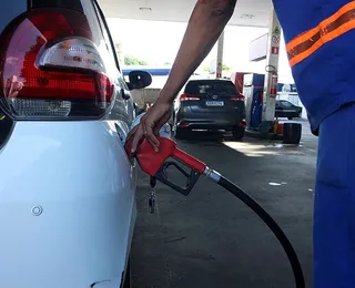 Gasolina, diesel e gás de cozinha ficam mais baratos na Bahia