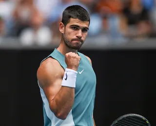 Alcaraz e Djokovic avançam no Australian Open; Fonseca busca vaga