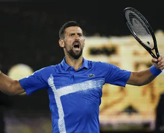 Alcaraz e Djokovic vencem e avançam às oitavas do Australian Open