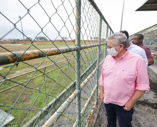 Após visita técnica, prefeito de Camaçari diz que reconstruirá estádio