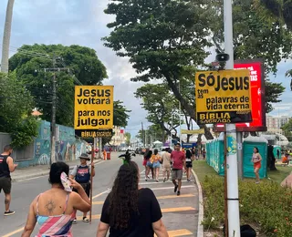 Arrebatamento vem: missionários evangelizam foliões no Carnaval