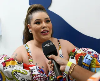 Ayla Menezes comemora boa fase do pagode e fala de representatividade