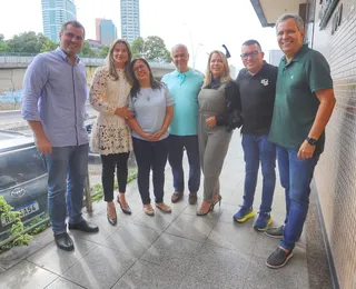 Bancada do PDT em Salvador se reúne com Félix Júnior e Ana Paula