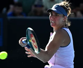 Bia Haddad tem melhor desempenho no Australian Open, mas é eliminada