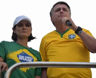 Bolsonaro admite Michelle candidata em 2026 e mira ministério