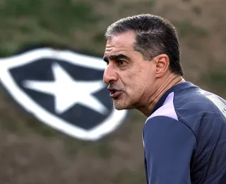 Botafogo nega amistoso visando mais tempo para Renato Paiva trabalhar