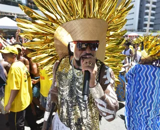 Brown celebra Arrastão e parabeniza Ivete por ‘Música do Carnaval’