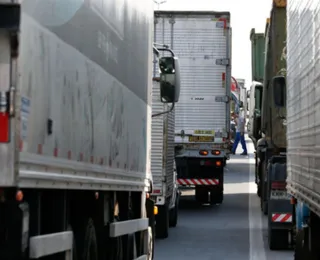 Caminhoneiros serão cobrados de forma eletrônica em pedágios
