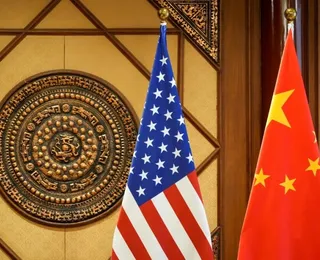 China alerta que novas tarifas americanas afetarão o diálogo bilateral