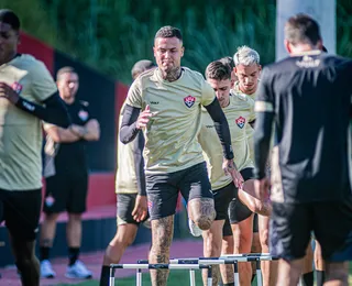 Com Edu e William Oliveira, Vitória inicia preparação para o Ba-Vi