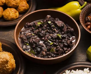 Dia de Iemanjá: Feijoada no Blue Praia