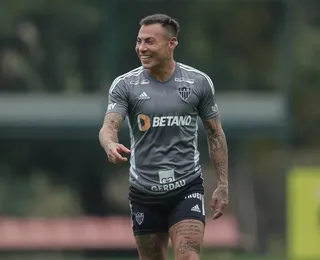 EXCLUSIVO! Vitória encaminha contratação de Eduardo Vargas