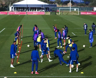 Pela primeira vez com Mingo, Bahia segue preparação em Girona