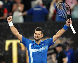 Em jogão, Djokovic vence Alcaraz e vai às semis no Australian Open