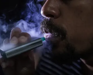 Empresa firma acordo que proíbe comercialização de vape em Salvador