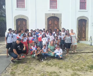 Estudantes conhecem espaços culturais durante as férias