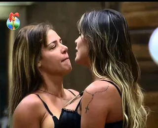 Ex-inimigas, Andressa Urach e Denise Rocha vão fazer parceria erótica