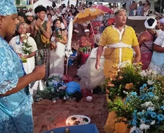 Devoção a Iemanjá reúne adeptos do candomblé de toda a Bahia