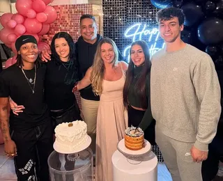 Filha de Carla e Xanddy, Camilly Victória reata namoro com americana