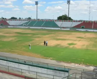 Gramado do Joia vira problema para estreia do Bahia no Baianão