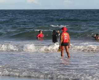 Homem desaparece após entrar no mar em circuito do Carnaval