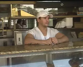 Homem lembra quando perdeu R$ 635 mil e comenta ter virado meme