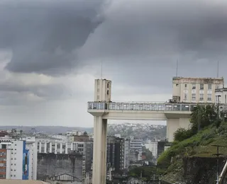 Resquícios da frente fria mantêm chuvas em Salvador nos próximos dias