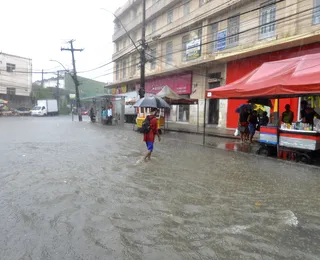 Inmet emite alerta de fortes chuvas e ventos intensos na Bahia