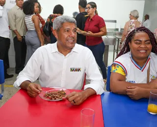 Jerônimo participa de aula inaugural do EJA e faz apelo aos alunos