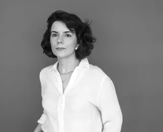 Labores do tempo nas obras de Milena Oliveira