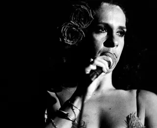 Livro “canta” a Gal Costa dos anos 70