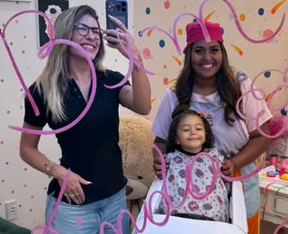 Lore Improta leva filha Liz para primeiro corte de cabelo; assista