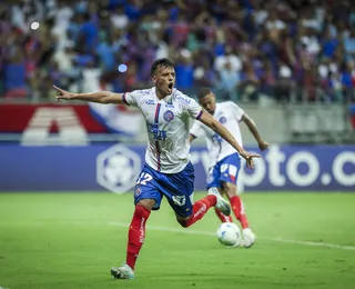 Lucho celebra gol na Libertadores e destaca força do elenco do Bahia