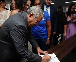 Luiz Caetano é diplomado prefeito de Camaçari