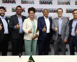 Mais um: prefeito do União Brasil adere a Jerônimo e abandona ACM Neto