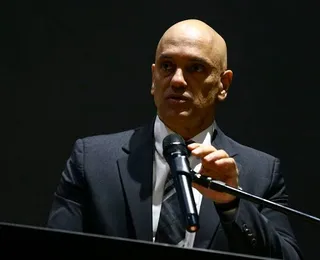 Moraes pede que Bolsonaro mostre convite de posse de Trump