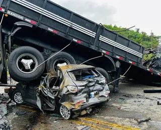 Motorista de carreta envolvida em acidente é liberado após depoimento