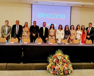 Nova diretoria da APEB - Imagem
