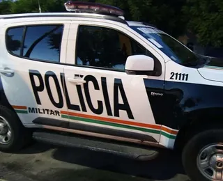 Policial militar é esfaqueado dentro de casa pela própria irmã