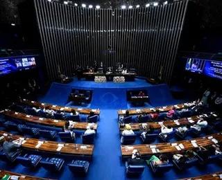 Senadores desistem de presidência da Casa