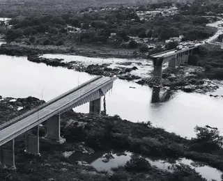 Sobe para 12 total de mortos após queda de ponte