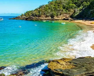 'Surubão' de Búzios: entenda se fazer sexo em praia de nudismo é crime