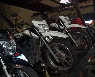 Transporte clandestino: 25 motociclistas são autuados em Salvador