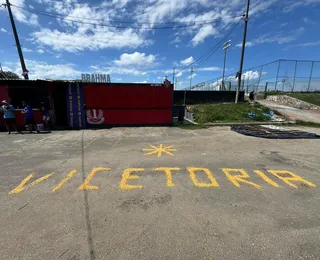 "Vicetória" e Wagner Leonardo; torcida do Bahia provoca no Barradão