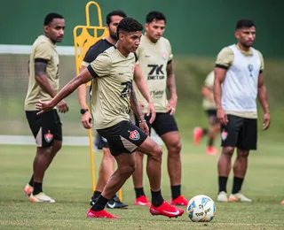 Vitória realiza trabalhos técnico-táticos mirando o Porto