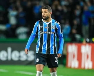 Vitória tenta a contratação de Pepê, volante do Grêmio