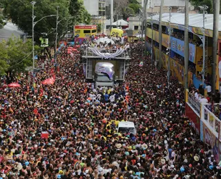 Carnaval de Salvador entra no Guinness por maior trio elétrico do mundo