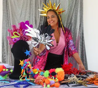 Pequenos empreendedores festejam lucros com o Carnaval de Salvador - Imagem