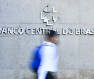 Governo versus Banco Central: crescimento ou desaceleração? - Imagem