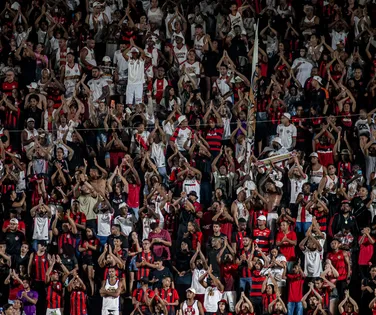 Vitória: recordes em dia de festa - Imagem